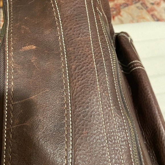 Vintage brown leather shoulder Coach Bag - Picture 13 of 16